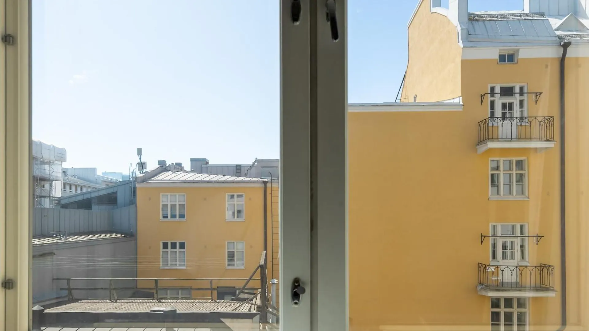 Apartment Central Designers Studio Wehost Albertinkatu Helsinki